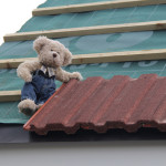 Roof - Big Ted laying tiles